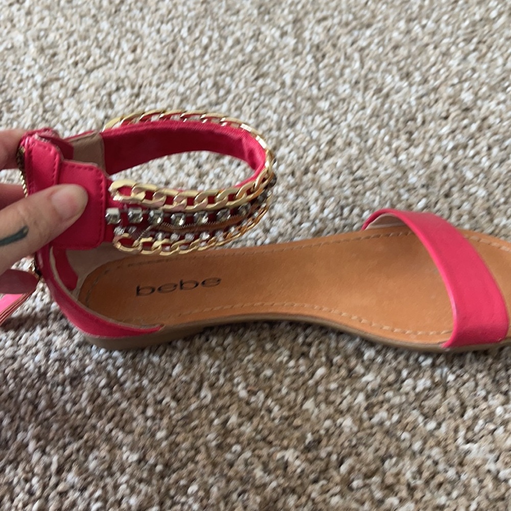 Beautiful red Bebe sandals - Picture 5 of 6